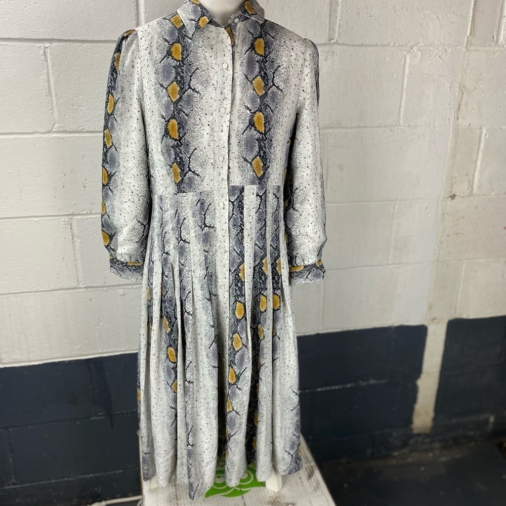 EPIK Shirt Dress White Black Button Front Snake Print Long Sleeves